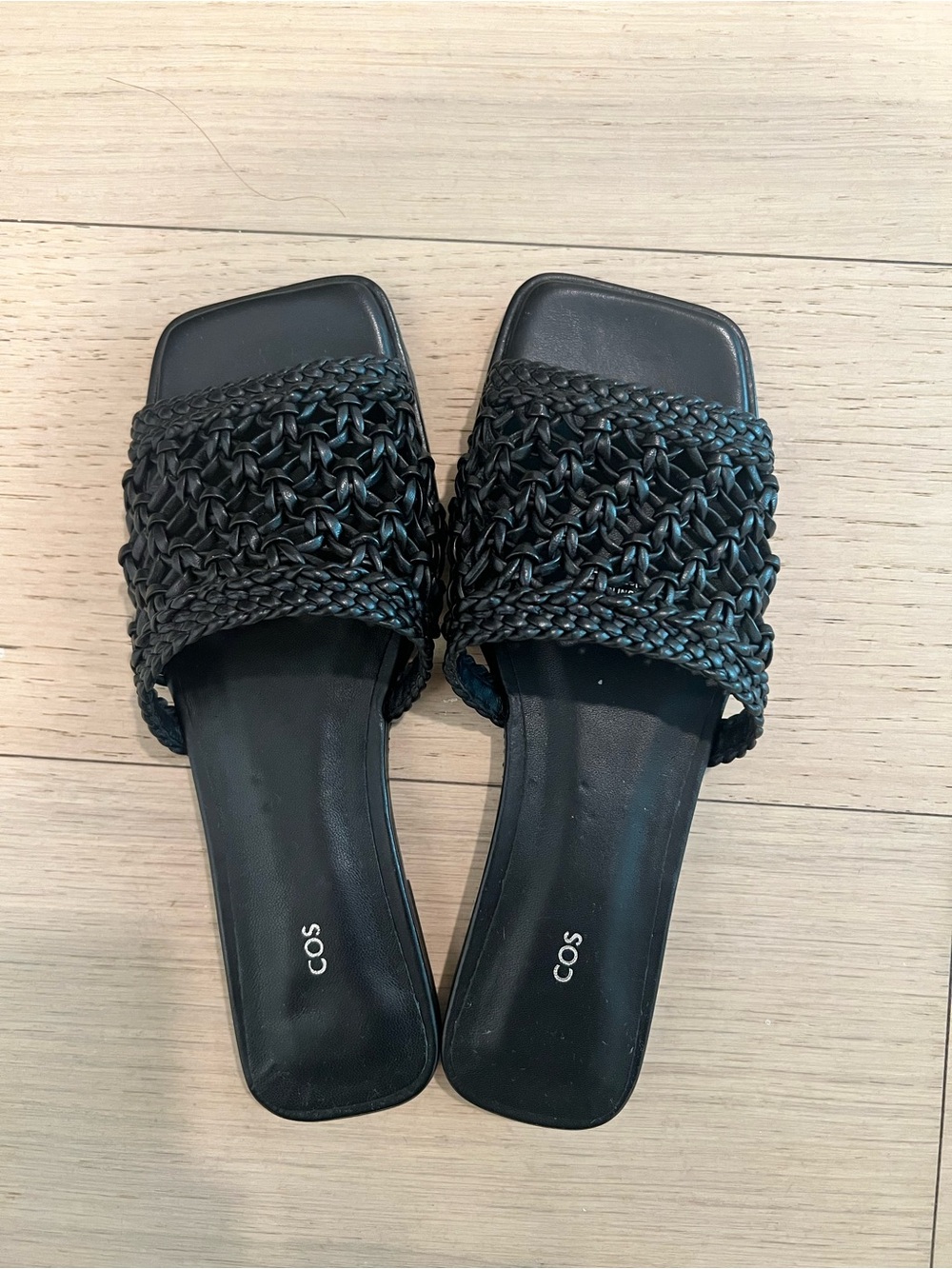 Cos leather sandal- Brand new